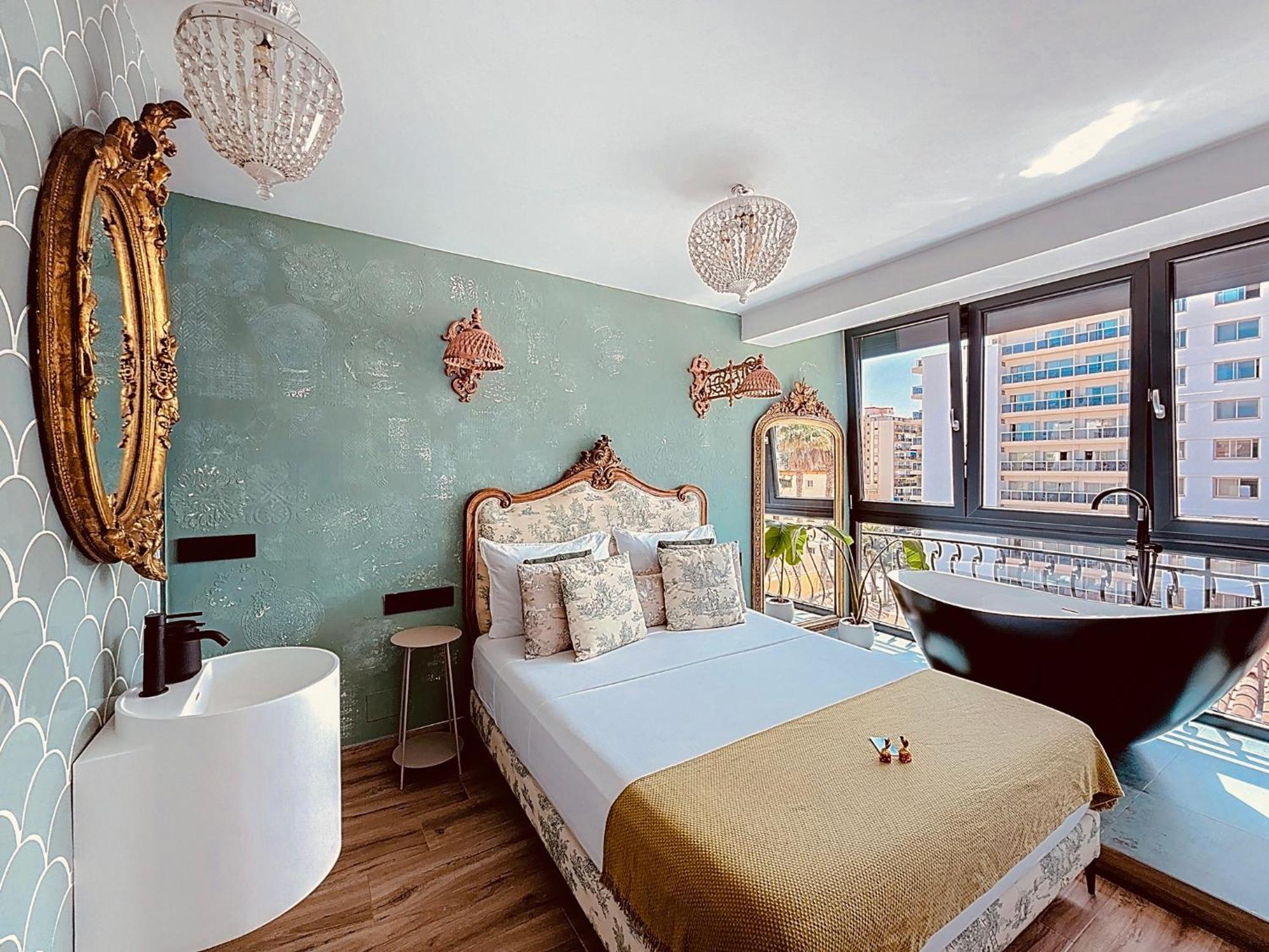 Apartmán Alhambra Deco Homtels Torremolinos Exteriér fotografie