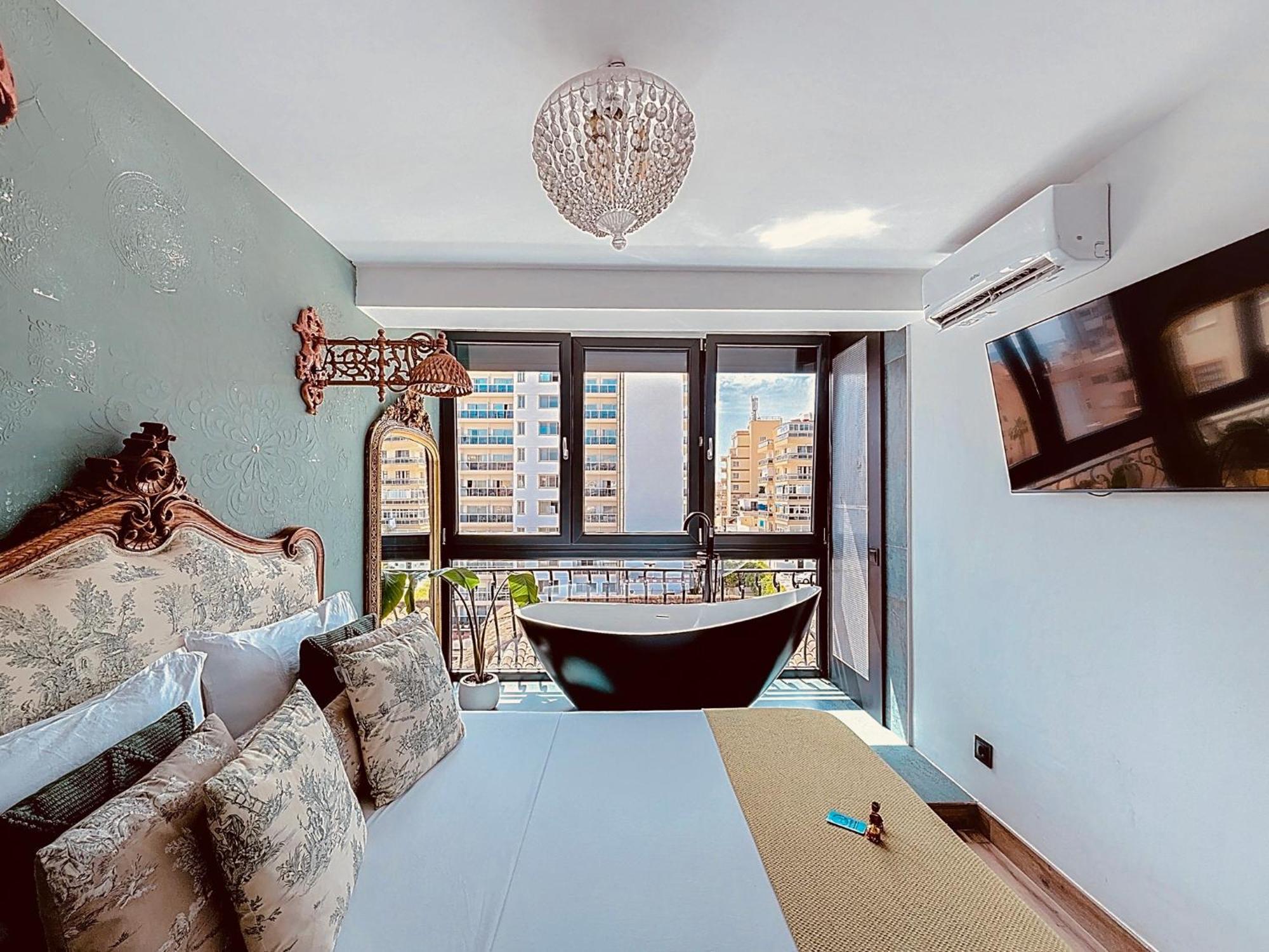 Apartmán Alhambra Deco Homtels Torremolinos Exteriér fotografie